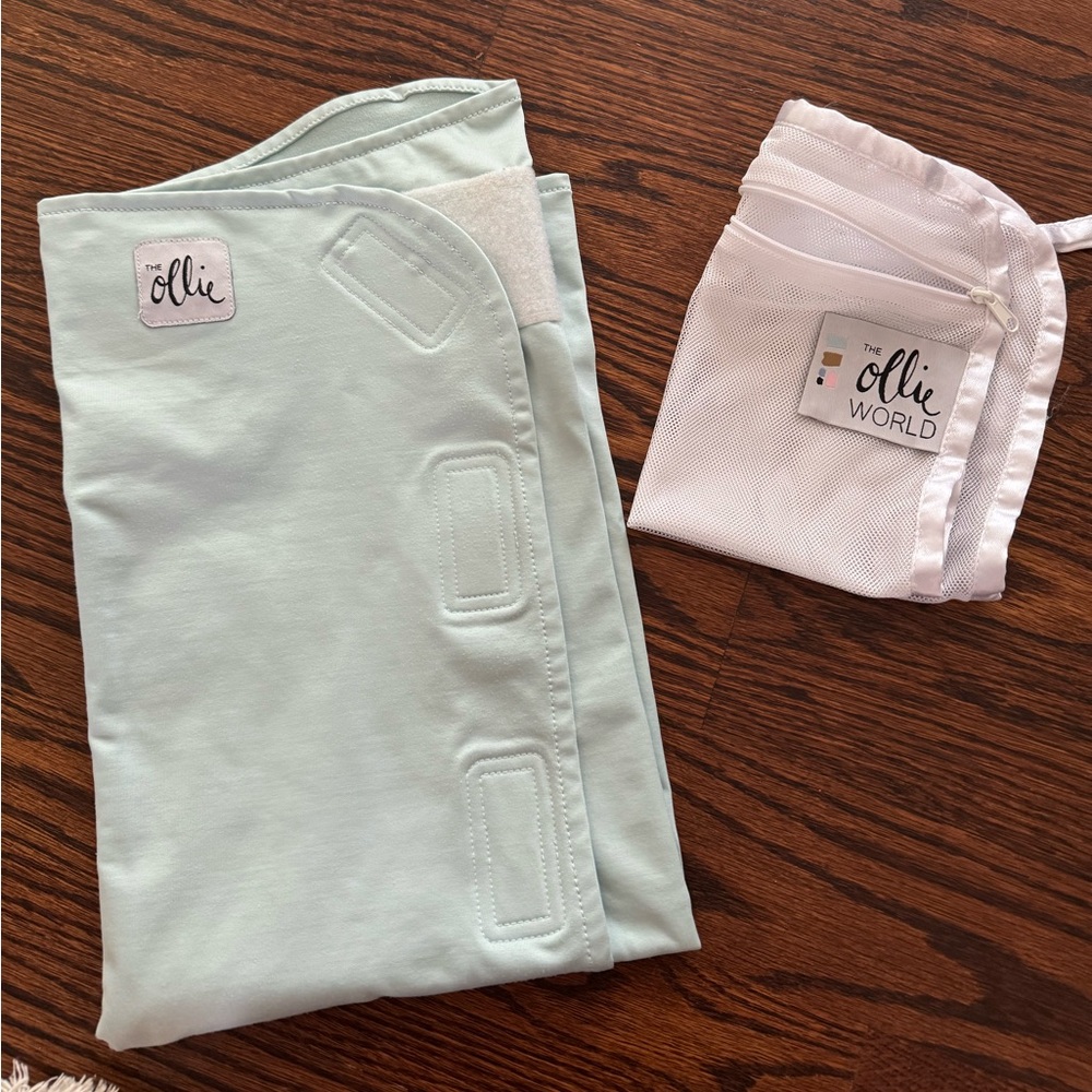 Ollie Swaddle in Light Green